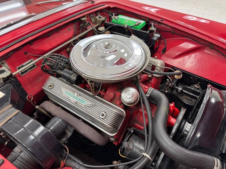 1957 Ford Thunderbird