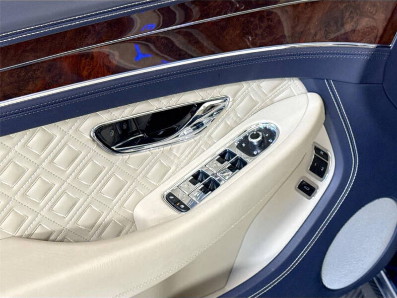 2020 Bentley Continental GTC V8