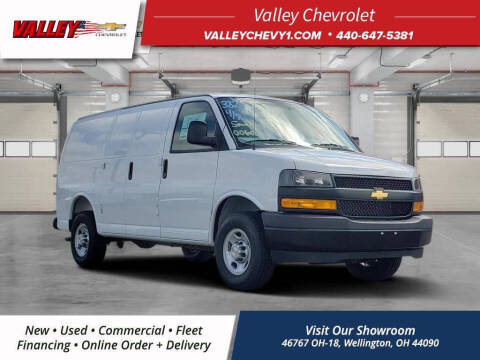 2025 Chevrolet Express 2500