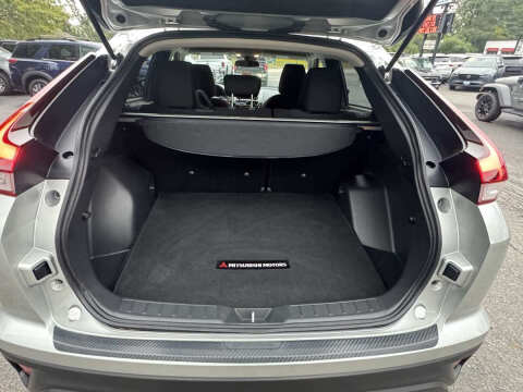 2024 Mitsubishi Eclipse Cross LE