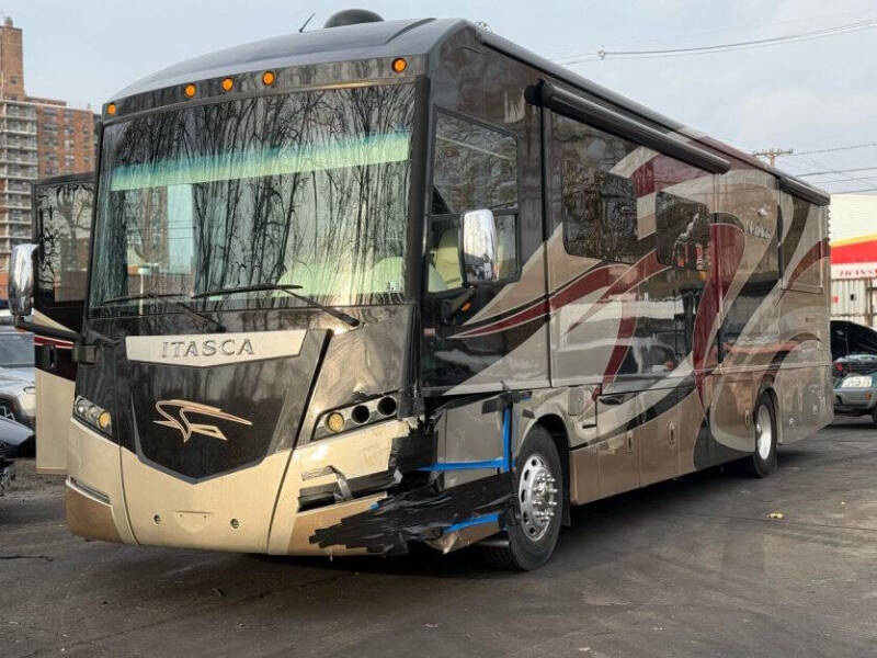 2014 Freightliner XCL Chassis