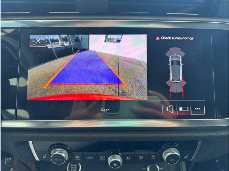 2023 Audi Q3 quattro S line Premium 45 TFSI