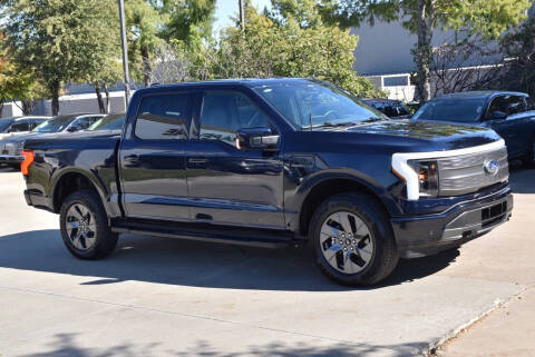 2023 Ford F-150 Lightning Lariat