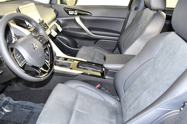 2026 Mitsubishi Eclipse Cross SE