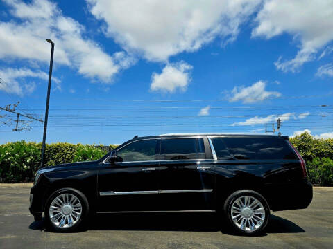 2016 Cadillac Escalade ESV Platinum