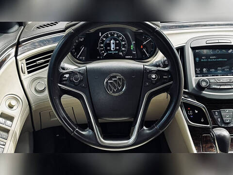 2017 Buick LaCrosse Essence