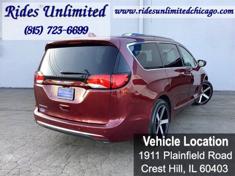 2020 Chrysler Pacifica Touring L