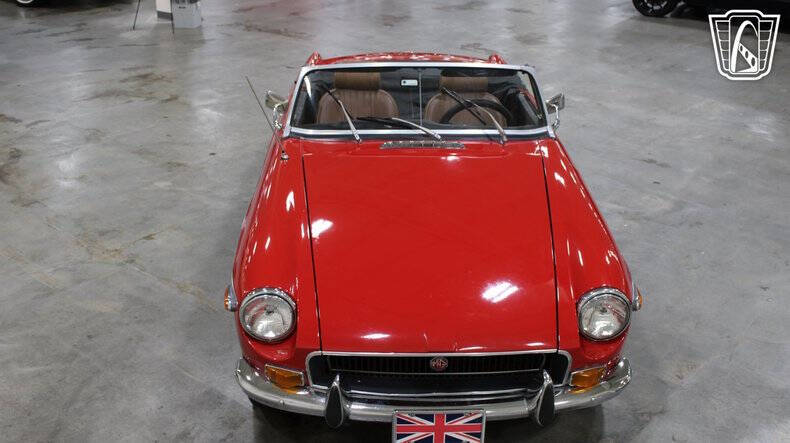 1972 MG B