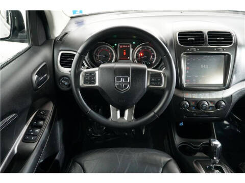 2018 Dodge Journey Crossroad