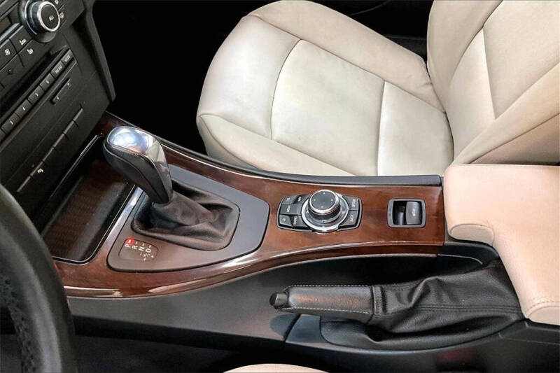 2012 BMW 3 Series 328i