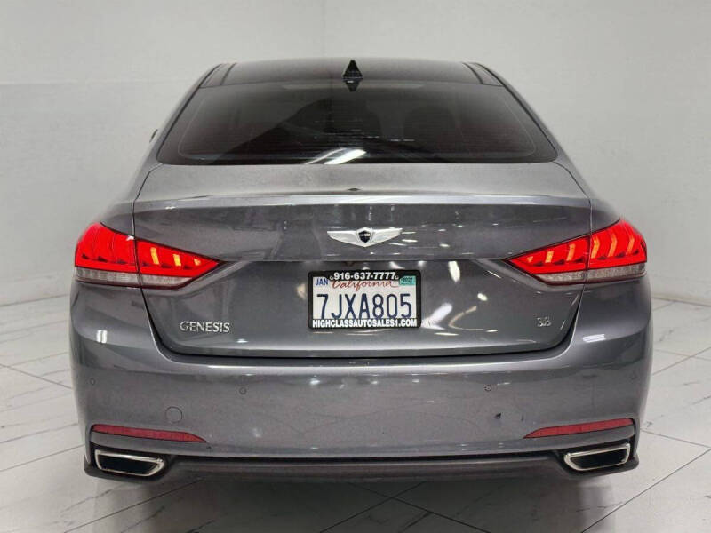 2015 Hyundai Genesis