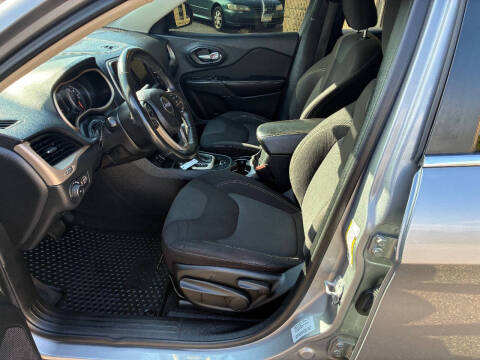 2016 Jeep Cherokee Latitude