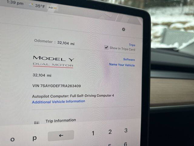 2024 Tesla Model Y Performance