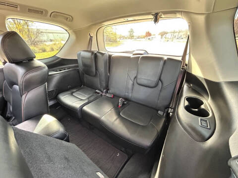 2017 Nissan Armada Platinum