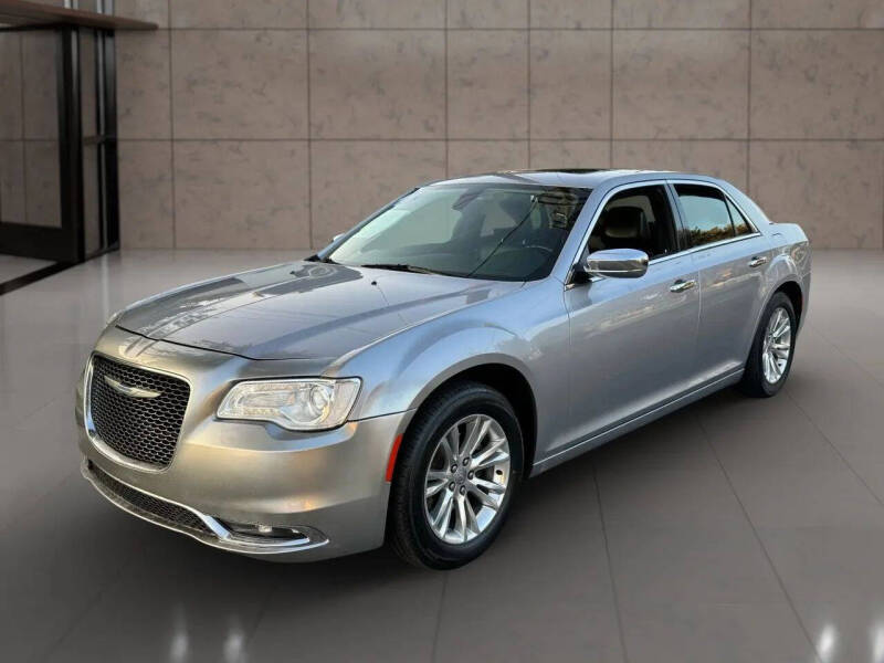 2017 Chrysler 300 C