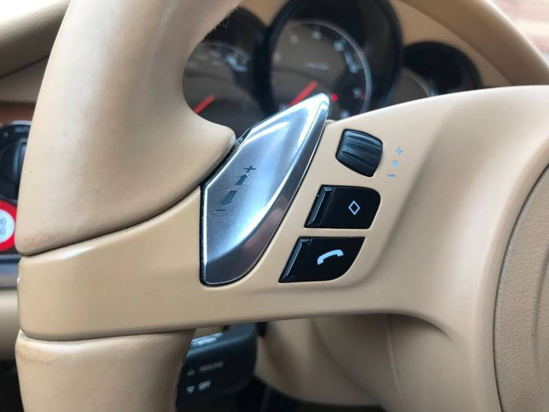 2011 Porsche Panamera 4