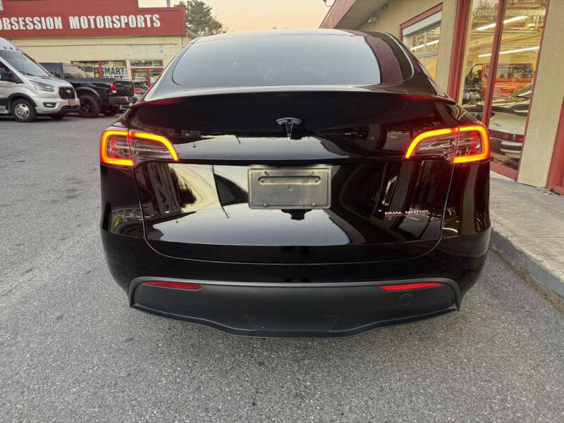 2023 Tesla Model Y Performance