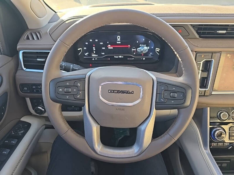 2024 GMC Yukon Denali