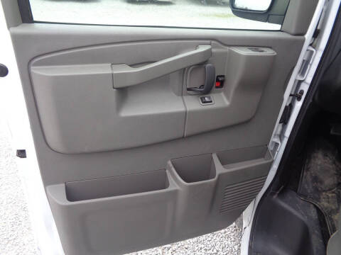 2017 Chevrolet Express LT 3500