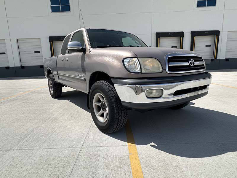 2001 Toyota Tundra SR5 - Image 1