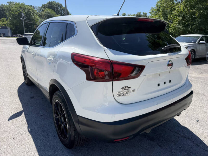 2019 Nissan Rogue Sport S
