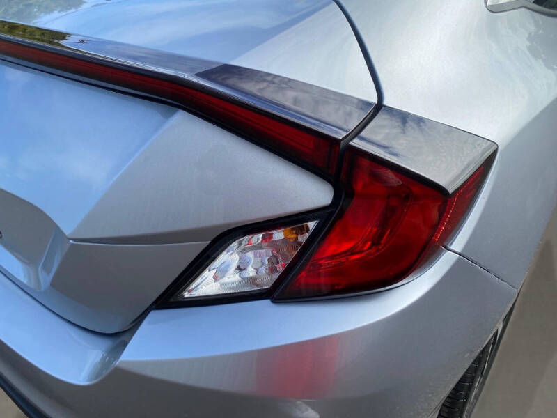 2018 Honda Civic LX-P