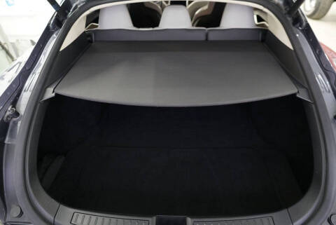 2015 Tesla Model S
