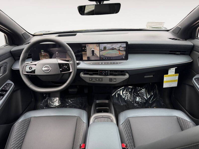 2026 Nissan LEAF Platinum+