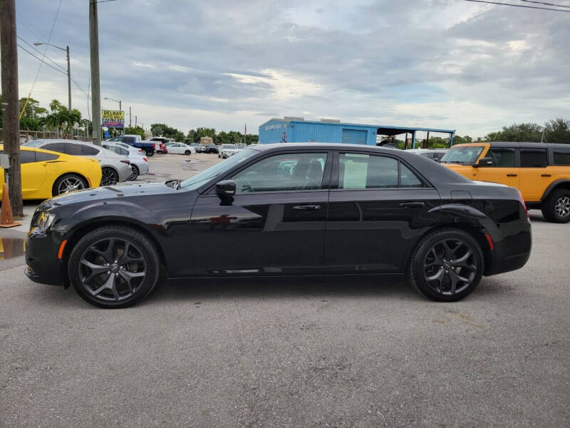 2021 Chrysler 300 S V6