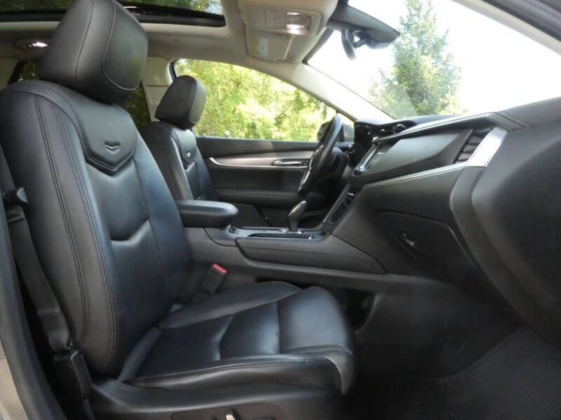 2017 Cadillac XT5 Premium Luxury