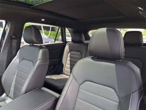 2025 Volkswagen Atlas Cross Sport SEL 4Motion