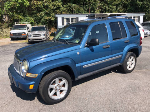 2005 Jeep Liberty for sale at J & J Autoville Inc. in Roanoke VA