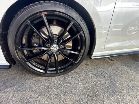 2019 Volkswagen Golf R 4Motion