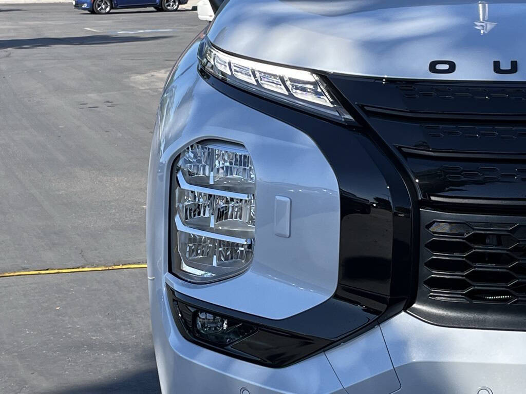 2025 Mitsubishi Outlander PHEV for sale at Axio Auto Boise in Boise, ID