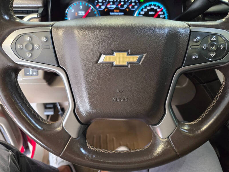2017 Chevrolet Suburban LT