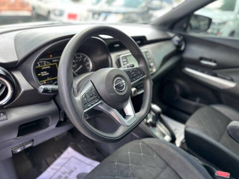 2019 Nissan Kicks SV