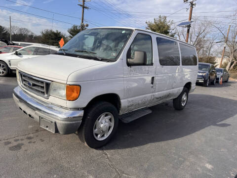2006 Ford E-Series E-350 SD XLT