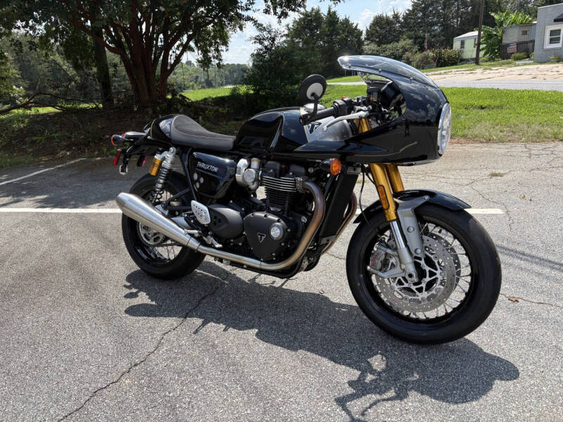 2024 Triumph Thruxton