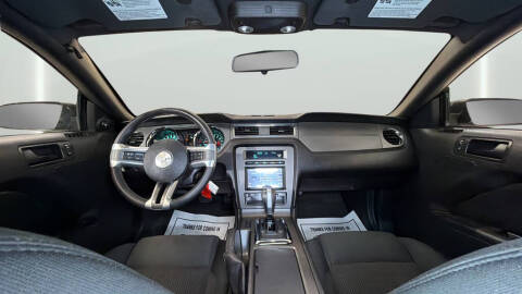 2014 Ford Mustang V6