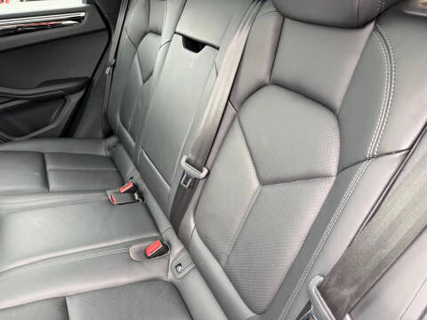 2019 Porsche Macan S