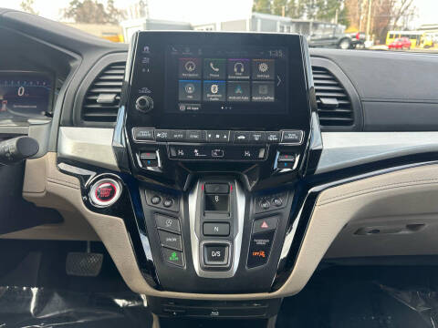 2018 Honda Odyssey Elite