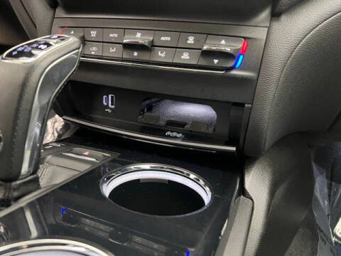 2022 Maserati Ghibli Modena Q4