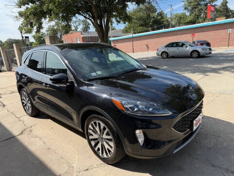 2020 Ford Escape Titanium