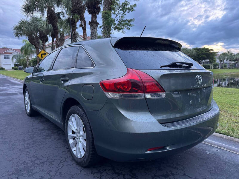 2013 Toyota Venza LE