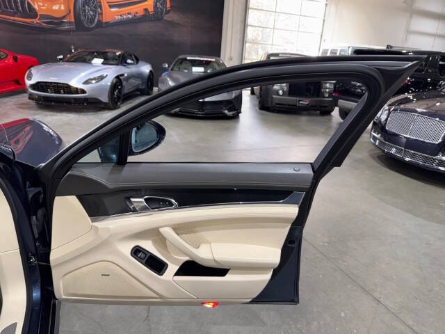 2014 Porsche Panamera