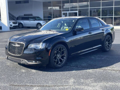 2019 Chrysler 300 S