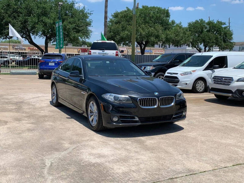 2016 BMW 5 Series 528i