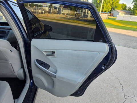 2012 Toyota Prius Two