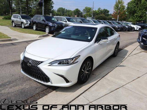 2022 Lexus ES 250