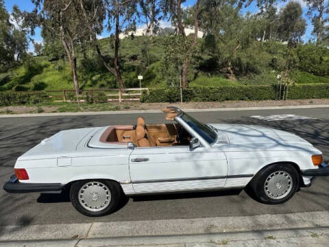 1988 Mercedes-Benz 560-Class for sale at Classic Car Deals in Cadillac MI
